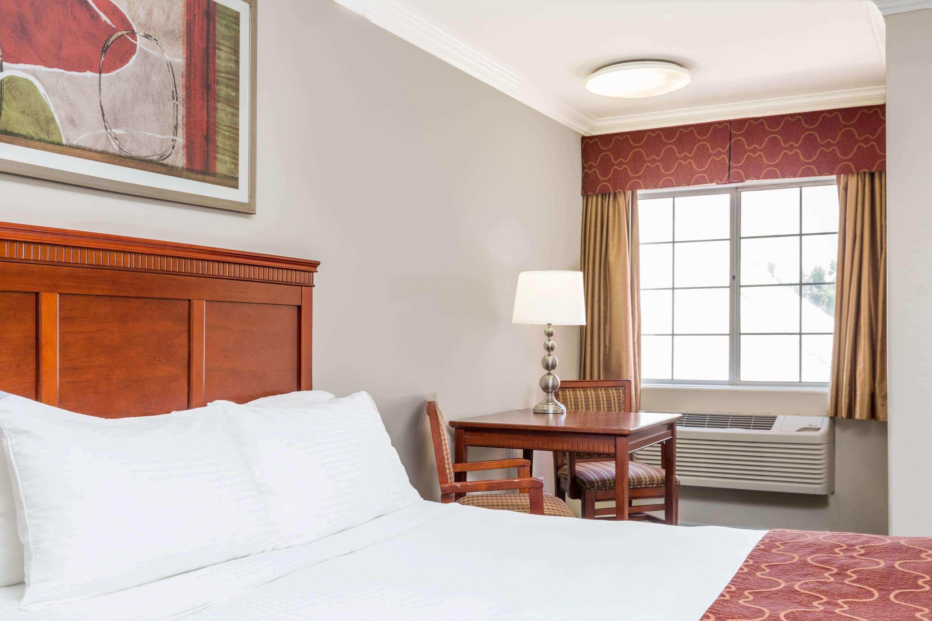 Days Inn By Wyndham Σάντα Μόνικα Εξωτερικό φωτογραφία