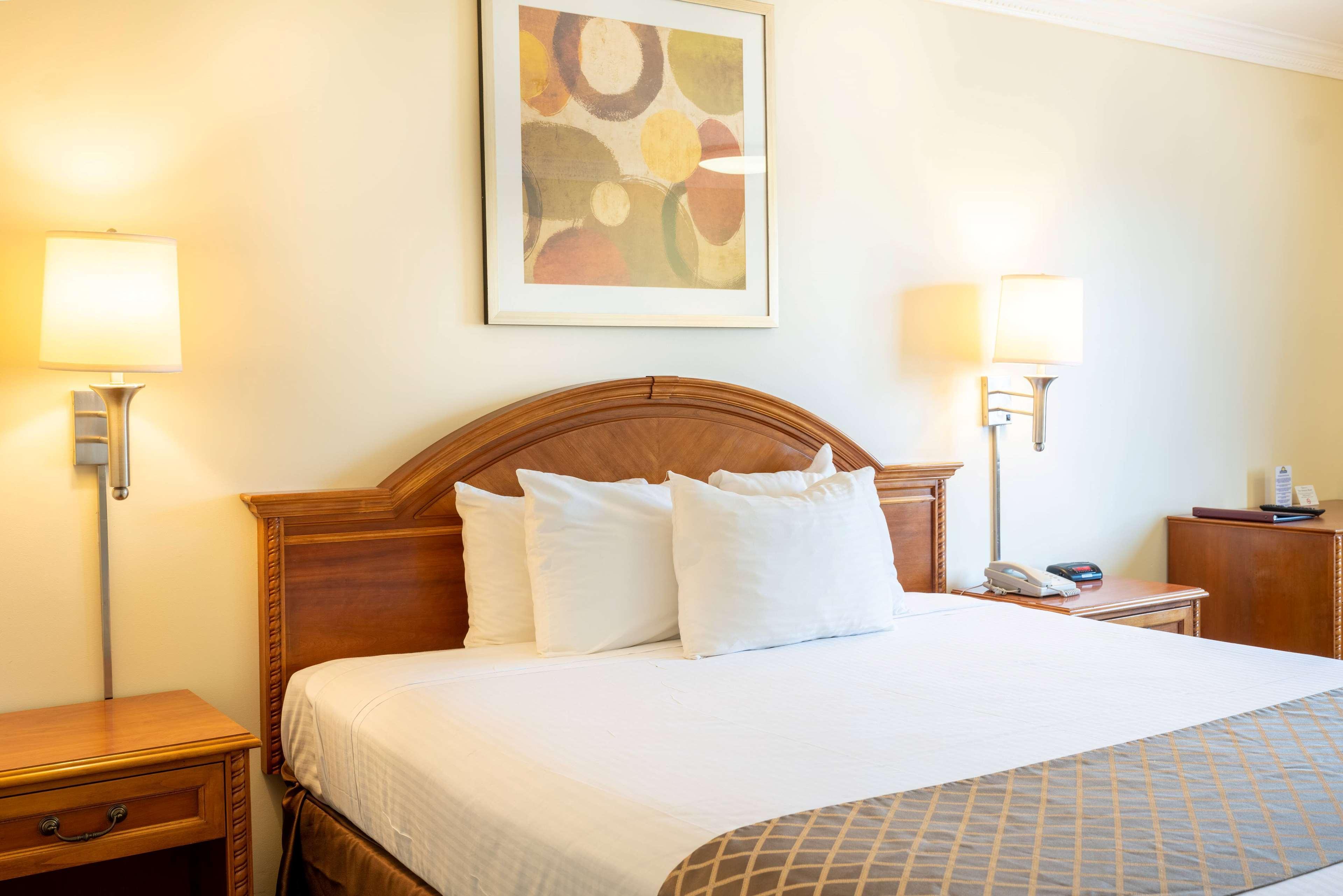 Days Inn By Wyndham Σάντα Μόνικα Εξωτερικό φωτογραφία